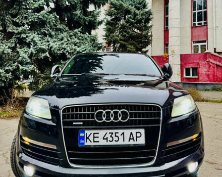 Черный Ауди Ку 7, объемом двигателя 3.6 л и пробегом 280 тыс. км за 11999 $, фото 6 на Automoto.ua