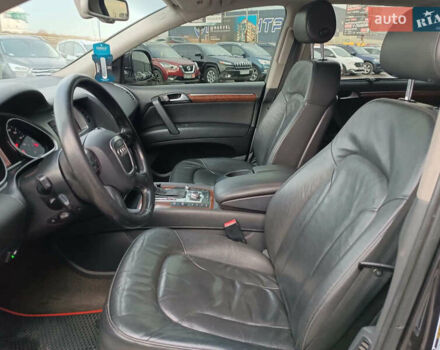 Чорний Ауді Ку 7, об'ємом двигуна 4.2 л та пробігом 220 тис. км за 10000 $, фото 33 на Automoto.ua