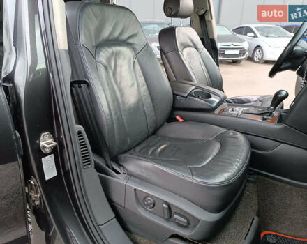 Чорний Ауді Ку 7, об'ємом двигуна 4.2 л та пробігом 220 тис. км за 10000 $, фото 45 на Automoto.ua