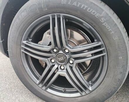 Чорний Ауді Ку 7, об'ємом двигуна 2.97 л та пробігом 398 тис. км за 10700 $, фото 16 на Automoto.ua