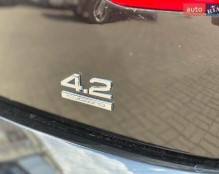 Черный Ауди Ку 7, объемом двигателя 4.2 л и пробегом 260 тыс. км за 10440 $, фото 6 на Automoto.ua