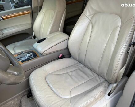 Черный Ауди Ку 7, объемом двигателя 4.2 л и пробегом 260 тыс. км за 10440 $, фото 18 на Automoto.ua