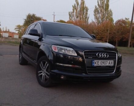 Черный Ауди Ку 7, объемом двигателя 4.2 л и пробегом 280 тыс. км за 10200 $, фото 1 на Automoto.ua