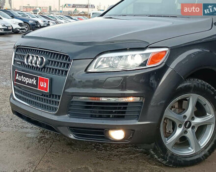 Чорний Ауді Ку 7, об'ємом двигуна 4.2 л та пробігом 220 тис. км за 10000 $, фото 3 на Automoto.ua