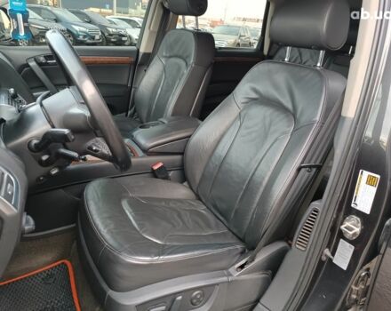 Чорний Ауді Ку 7, об'ємом двигуна 4.2 л та пробігом 220 тис. км за 7000 $, фото 35 на Automoto.ua