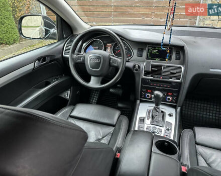 Черный Ауди Ку 7, объемом двигателя 3 л и пробегом 351 тыс. км за 12399 $, фото 119 на Automoto.ua