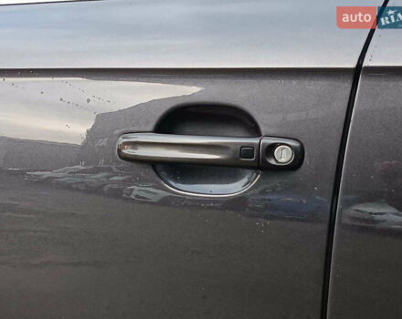 Чорний Ауді Ку 7, об'ємом двигуна 4.2 л та пробігом 220 тис. км за 10000 $, фото 16 на Automoto.ua