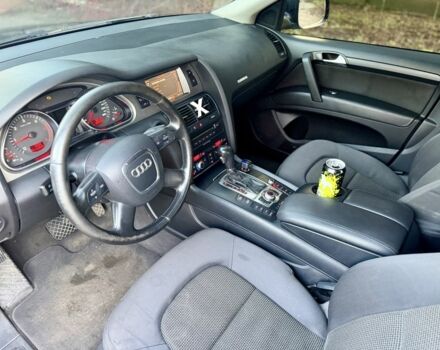 Чорний Ауді Ку 7, об'ємом двигуна 0 л та пробігом 450 тис. км за 4500 $, фото 7 на Automoto.ua