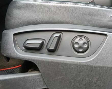 Чорний Ауді Ку 7, об'ємом двигуна 4.2 л та пробігом 220 тис. км за 10000 $, фото 21 на Automoto.ua