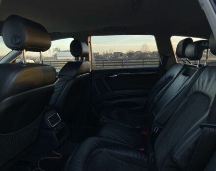 Черный Ауди Ку 7, объемом двигателя 4.2 л и пробегом 208 тыс. км за 7800 $, фото 5 на Automoto.ua