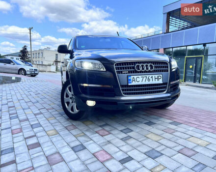 Черный Ауди Ку 7, объемом двигателя 2.97 л и пробегом 280 тыс. км за 14200 $, фото 2 на Automoto.ua