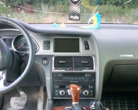 Черный Ауди Ку 7, объемом двигателя 3 л и пробегом 350 тыс. км за 12700 $, фото 3 на Automoto.ua