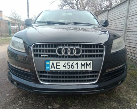 Черный Ауди Ку 7, объемом двигателя 3.6 л и пробегом 213 тыс. км за 11000 $, фото 5 на Automoto.ua