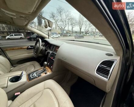 Черный Ауди Ку 7, объемом двигателя 4.2 л и пробегом 291 тыс. км за 9999 $, фото 54 на Automoto.ua