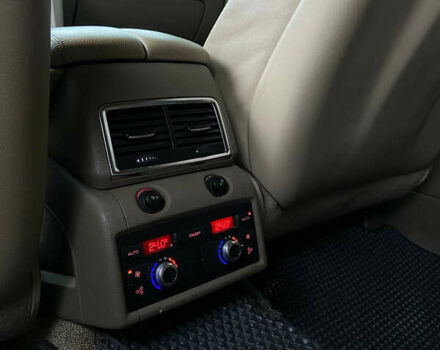 Чорний Ауді Ку 7, об'ємом двигуна 2.97 л та пробігом 320 тис. км за 11500 $, фото 18 на Automoto.ua