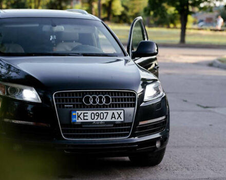 Черный Ауди Ку 7, объемом двигателя 4.16 л и пробегом 279 тыс. км за 10000 $, фото 2 на Automoto.ua