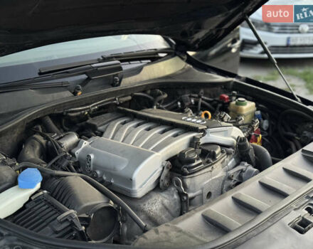 Черный Ауди Ку 7, объемом двигателя 3.6 л и пробегом 290 тыс. км за 9999 $, фото 34 на Automoto.ua