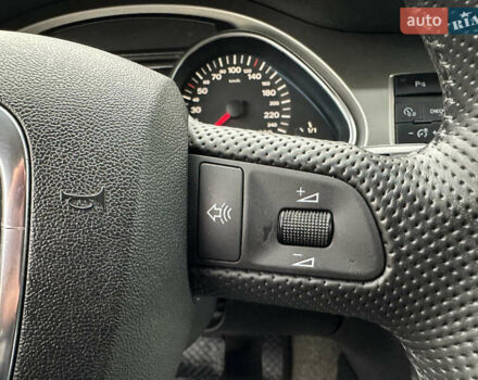 Черный Ауди Ку 7, объемом двигателя 3 л и пробегом 351 тыс. км за 12399 $, фото 93 на Automoto.ua