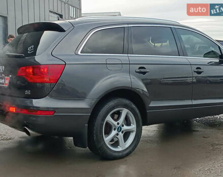 Чорний Ауді Ку 7, об'ємом двигуна 4.2 л та пробігом 220 тис. км за 10000 $, фото 12 на Automoto.ua