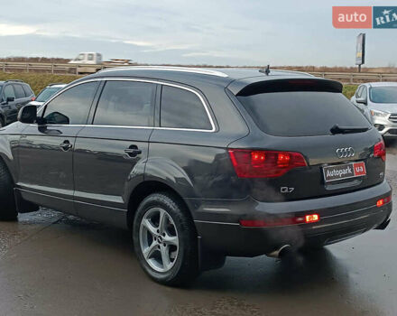 Чорний Ауді Ку 7, об'ємом двигуна 4.2 л та пробігом 220 тис. км за 10000 $, фото 7 на Automoto.ua