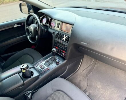 Чорний Ауді Ку 7, об'ємом двигуна 0 л та пробігом 450 тис. км за 4500 $, фото 8 на Automoto.ua