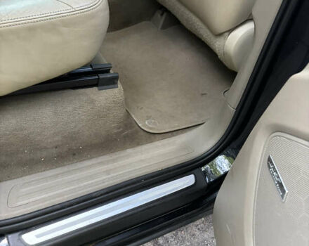 Черный Ауди Ку 7, объемом двигателя 4.16 л и пробегом 189 тыс. км за 10500 $, фото 4 на Automoto.ua