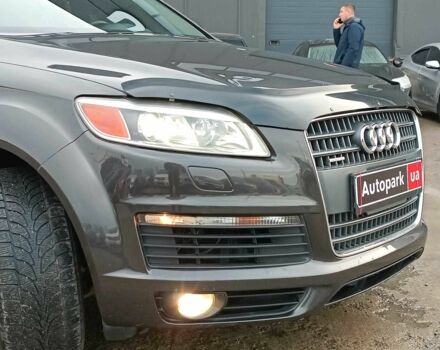 Чорний Ауді Ку 7, об'ємом двигуна 4.2 л та пробігом 220 тис. км за 10000 $, фото 16 на Automoto.ua