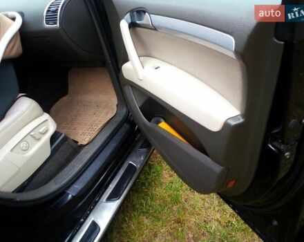 Чорний Ауді Ку 7, об'ємом двигуна 3 л та пробігом 231 тис. км за 10000 $, фото 17 на Automoto.ua