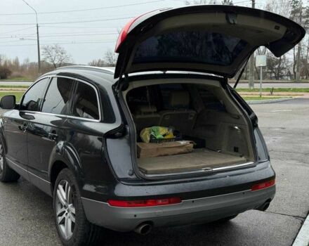 Черный Ауди Ку 7, объемом двигателя 3 л и пробегом 350 тыс. км за 5950 $, фото 5 на Automoto.ua