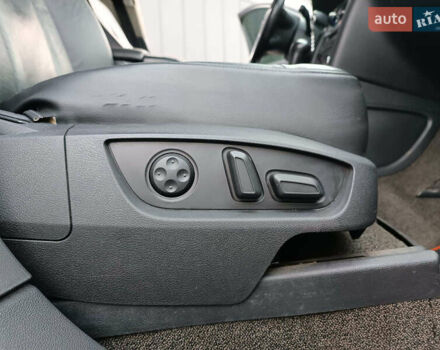 Чорний Ауді Ку 7, об'ємом двигуна 4.2 л та пробігом 220 тис. км за 10000 $, фото 47 на Automoto.ua