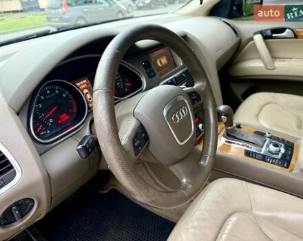 Черный Ауди Ку 7, объемом двигателя 4.2 л и пробегом 291 тыс. км за 9999 $, фото 41 на Automoto.ua