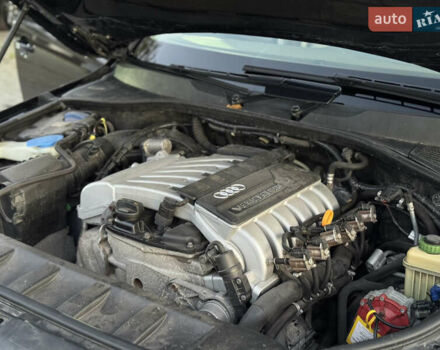 Черный Ауди Ку 7, объемом двигателя 3.6 л и пробегом 290 тыс. км за 9999 $, фото 33 на Automoto.ua