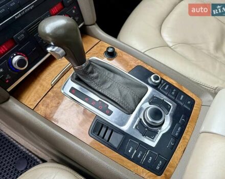 Черный Ауди Ку 7, объемом двигателя 4.2 л и пробегом 291 тыс. км за 9999 $, фото 44 на Automoto.ua