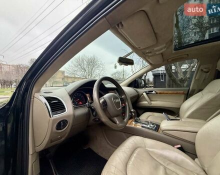 Черный Ауди Ку 7, объемом двигателя 4.2 л и пробегом 291 тыс. км за 9999 $, фото 37 на Automoto.ua