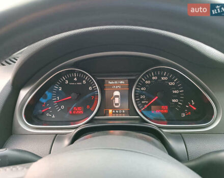 Чорний Ауді Ку 7, об'ємом двигуна 4.2 л та пробігом 220 тис. км за 10000 $, фото 24 на Automoto.ua