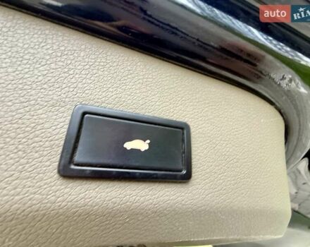 Черный Ауди Ку 7, объемом двигателя 4.2 л и пробегом 291 тыс. км за 9999 $, фото 84 на Automoto.ua