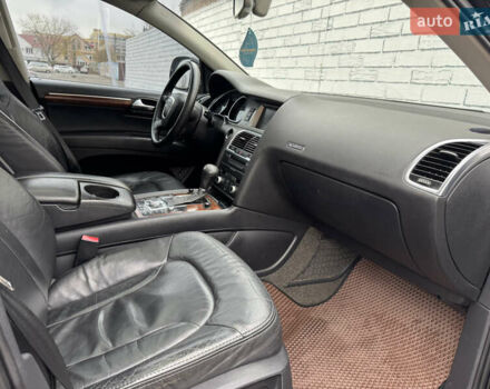 Чорний Ауді Ку 7, об'ємом двигуна 4.2 л та пробігом 335 тис. км за 10599 $, фото 26 на Automoto.ua