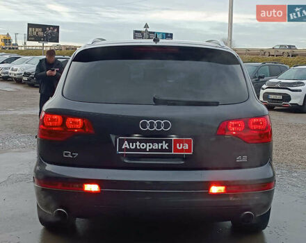 Чорний Ауді Ку 7, об'ємом двигуна 4.2 л та пробігом 220 тис. км за 10000 $, фото 10 на Automoto.ua