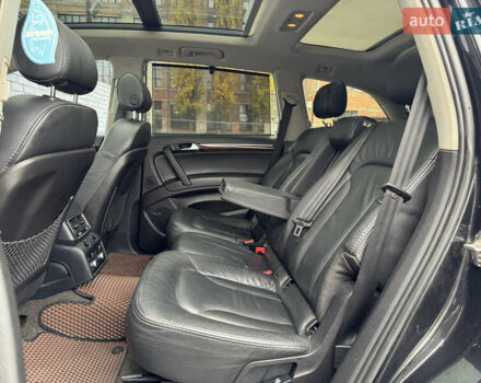 Чорний Ауді Ку 7, об'ємом двигуна 4.2 л та пробігом 335 тис. км за 10599 $, фото 19 на Automoto.ua