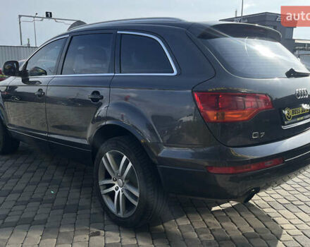 Черный Ауди Ку 7, объемом двигателя 2.97 л и пробегом 208 тыс. км за 14000 $, фото 4 на Automoto.ua
