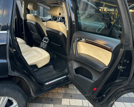 Черный Ауди Ку 7, объемом двигателя 4.13 л и пробегом 278 тыс. км за 10900 $, фото 10 на Automoto.ua