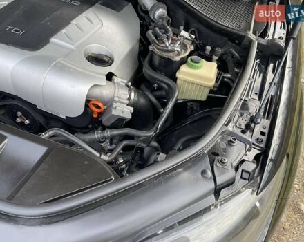 Черный Ауди Ку 7, объемом двигателя 3 л и пробегом 264 тыс. км за 13650 $, фото 54 на Automoto.ua