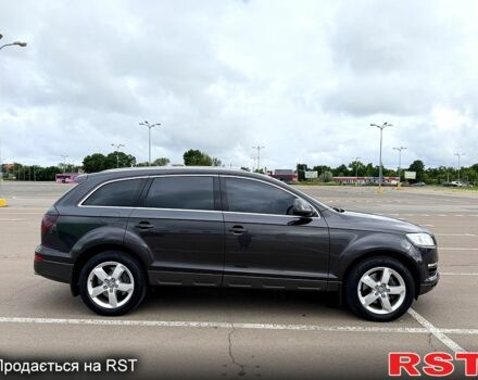 Черный Ауди Ку 7, объемом двигателя 4.1 л и пробегом 310 тыс. км за 14900 $, фото 2 на Automoto.ua