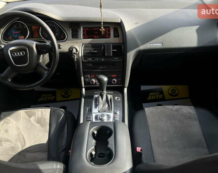 Черный Ауди Ку 7, объемом двигателя 2.97 л и пробегом 208 тыс. км за 14000 $, фото 18 на Automoto.ua