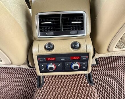 Черный Ауди Ку 7, объемом двигателя 4.1 л и пробегом 310 тыс. км за 14900 $, фото 12 на Automoto.ua