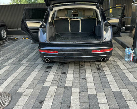 Черный Ауди Ку 7, объемом двигателя 4.13 л и пробегом 278 тыс. км за 10900 $, фото 9 на Automoto.ua