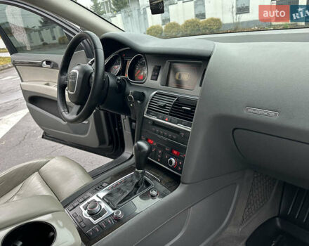 Черный Ауди Ку 7, объемом двигателя 2.97 л и пробегом 257 тыс. км за 12500 $, фото 50 на Automoto.ua