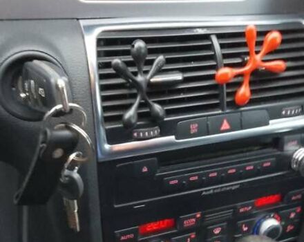 Черный Ауди Ку 7, объемом двигателя 3 л и пробегом 303 тыс. км за 12500 $, фото 17 на Automoto.ua