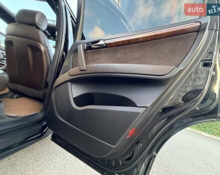 Черный Ауди Ку 7, объемом двигателя 2.97 л и пробегом 239 тыс. км за 16500 $, фото 124 на Automoto.ua