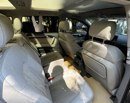 Черный Ауди Ку 7, объемом двигателя 4.13 л и пробегом 247 тыс. км за 17200 $, фото 13 на Automoto.ua